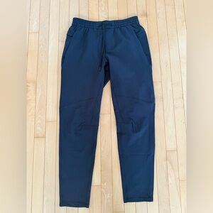 Lululemon Men's black joggers